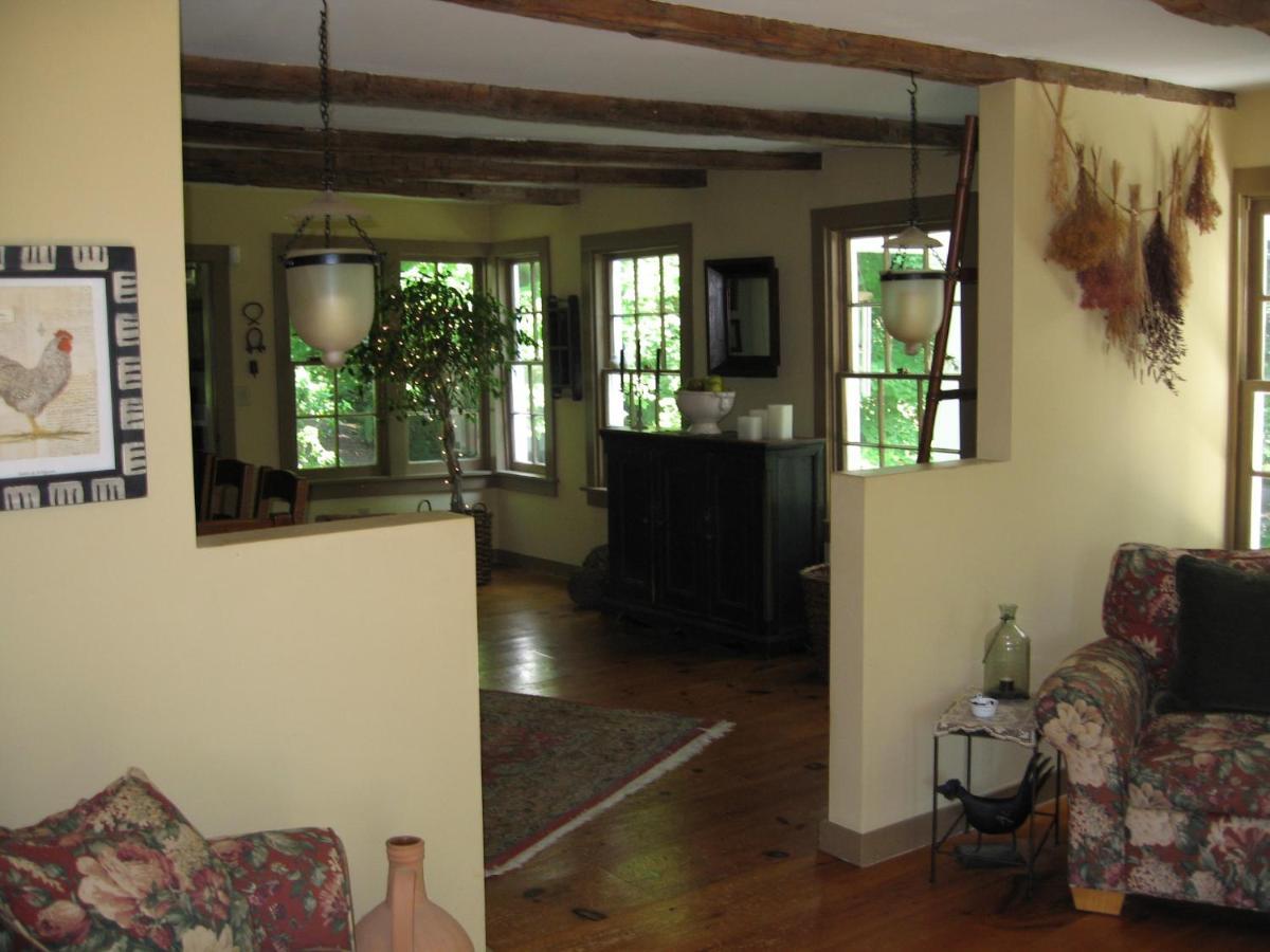 B&B On Seven Acres With Private Bed & Bath Clinton Corners 外观 照片